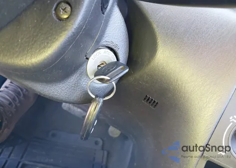 2004 Toyota Corolla S from USA, damaged, VIN 2T1BR32E44C213926